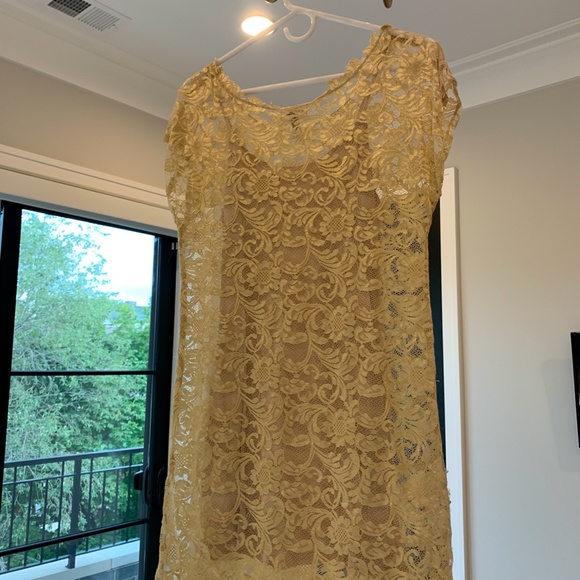 Gold patterned mini dress - Picture 2 of 4